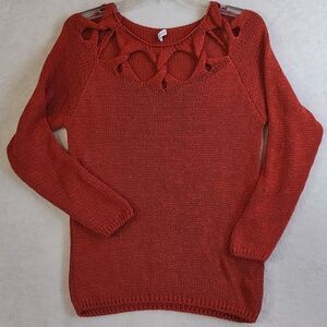 Elegant Women's Crew Neck Sweater in Red